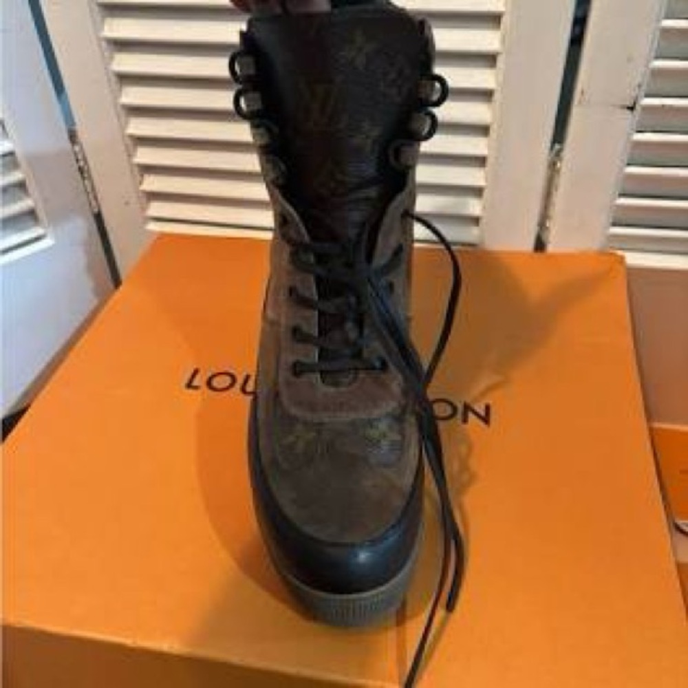 Louis Vuitton Men's Black and Brown Monogram Boots